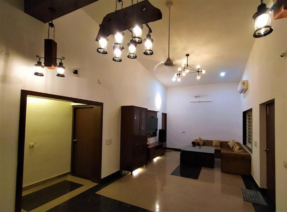 Nine Hill Villa - 2Bhk Private Villa With Pool Udaipur Bagian luar foto