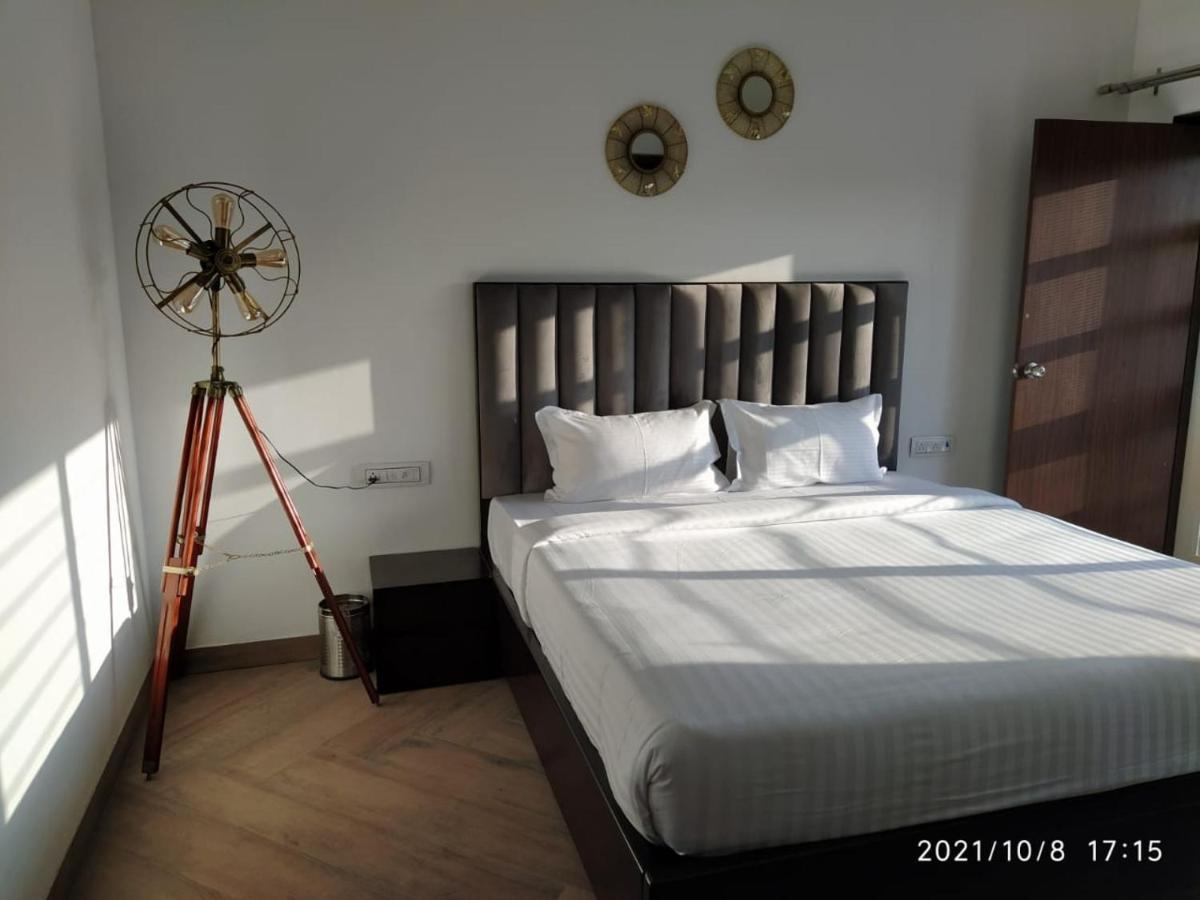 Nine Hill Villa - 2Bhk Private Villa With Pool Udaipur Bagian luar foto