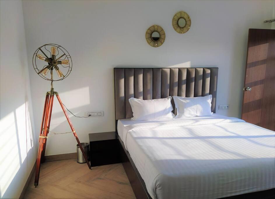 Nine Hill Villa - 2Bhk Private Villa With Pool Udaipur Bagian luar foto